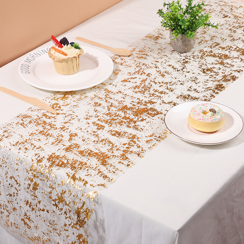 Metaliczny złoty bieżnik na st – Table Runner Sequin recenzja i cena